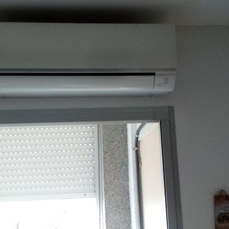A Perte De Vue Linge De Maison Fourni Empuriabrava Bagian luar foto